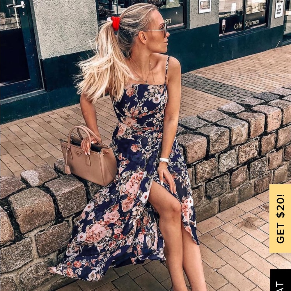 Lulus dress! Only worn once.